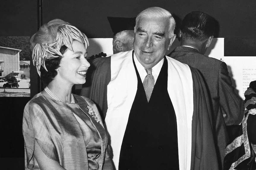 Queen Elizabeth and then Australian Prime Minister Robert Menzies