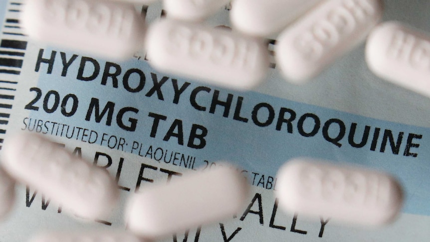 An arrangement of hydroxychloroquine tablets.