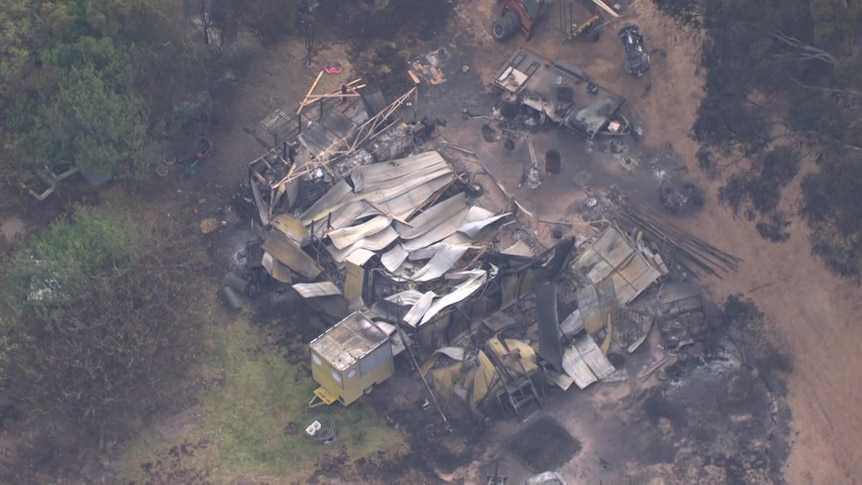 An aerial photo of bushfire destruction at Pomonal.