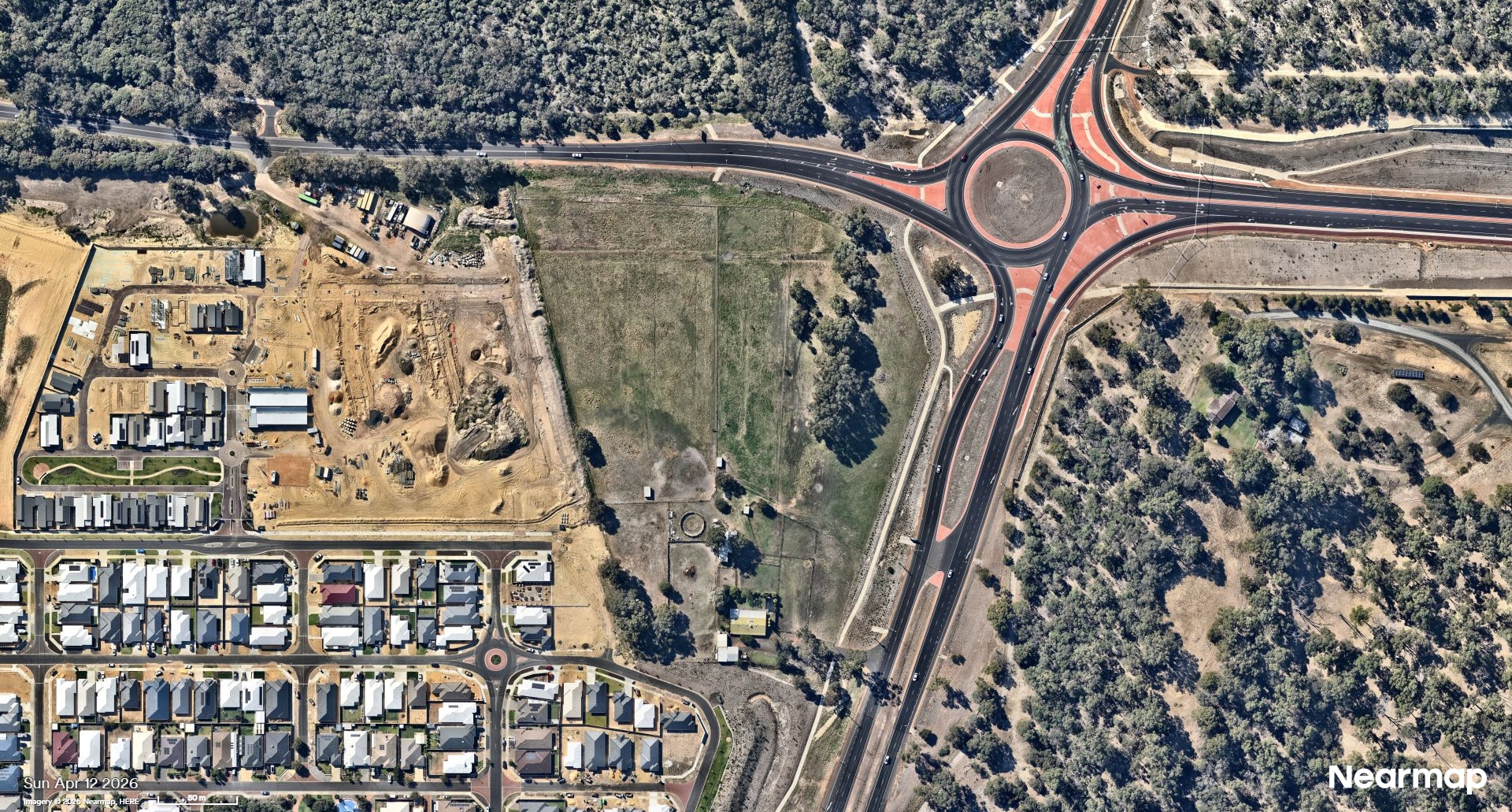 An aerial photo of a block of vacant land