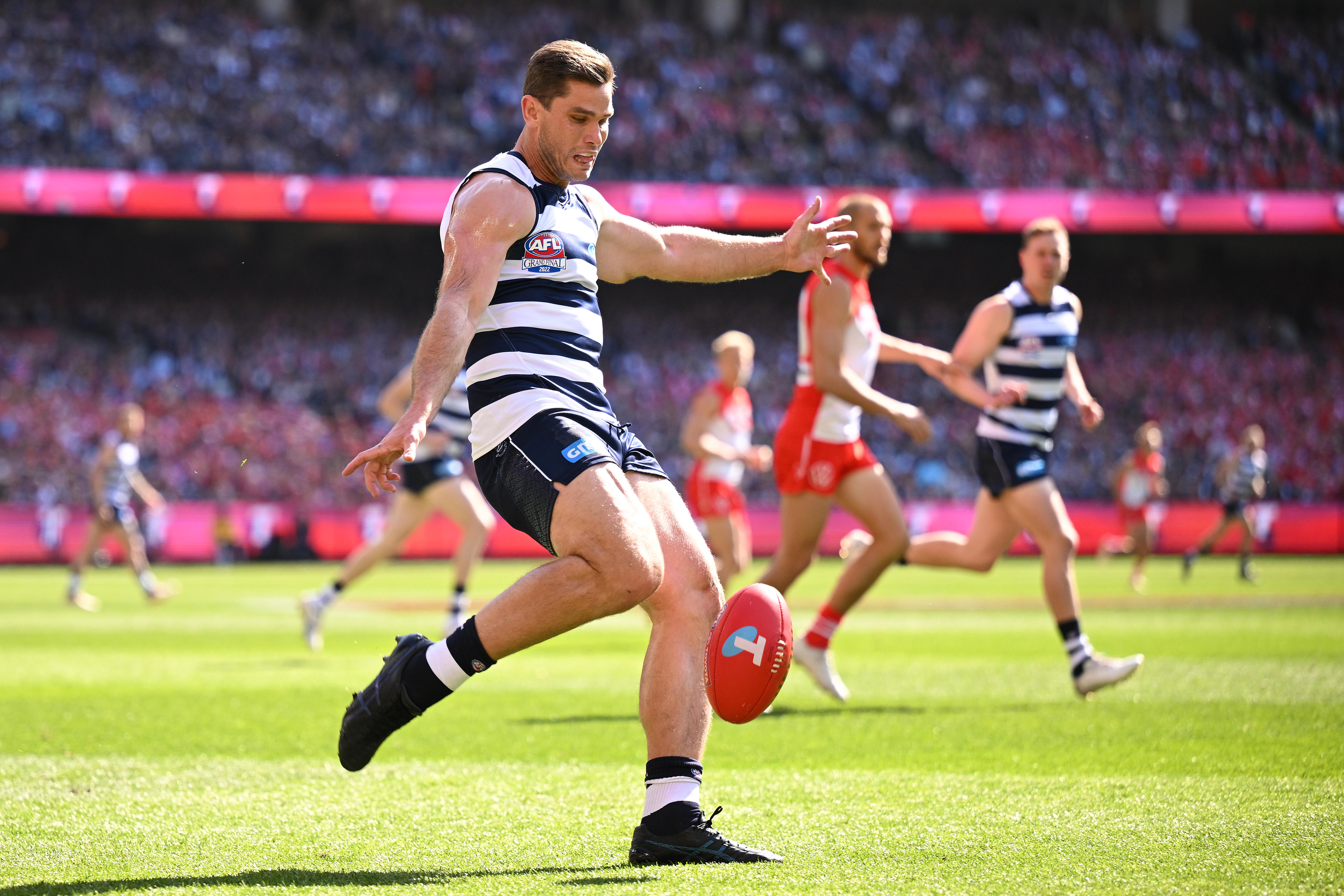 Top 19 is monday a public holiday in qld 2022 2022