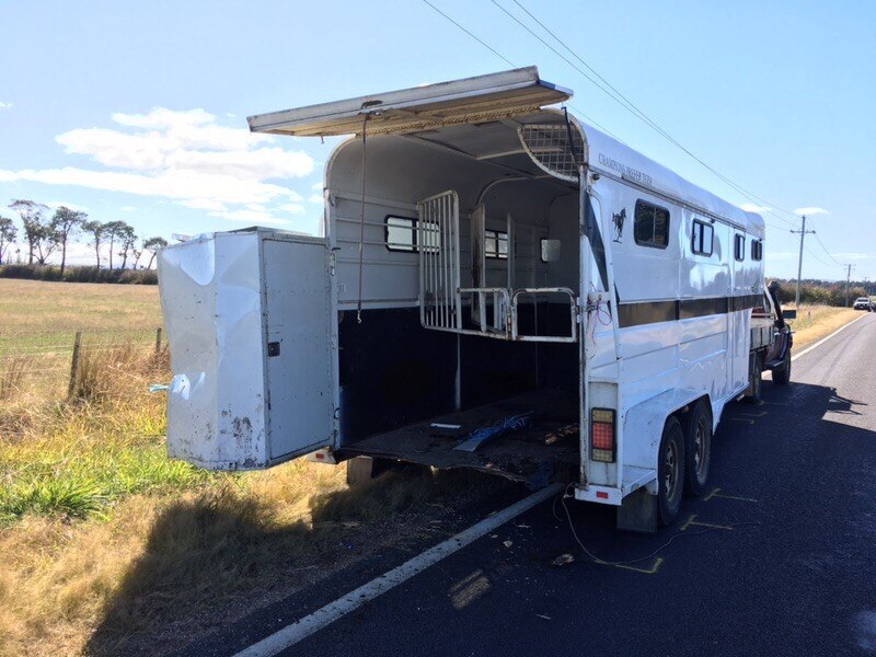 Motorbike rider dies after collision with horse float in Tasmania's north ABC News