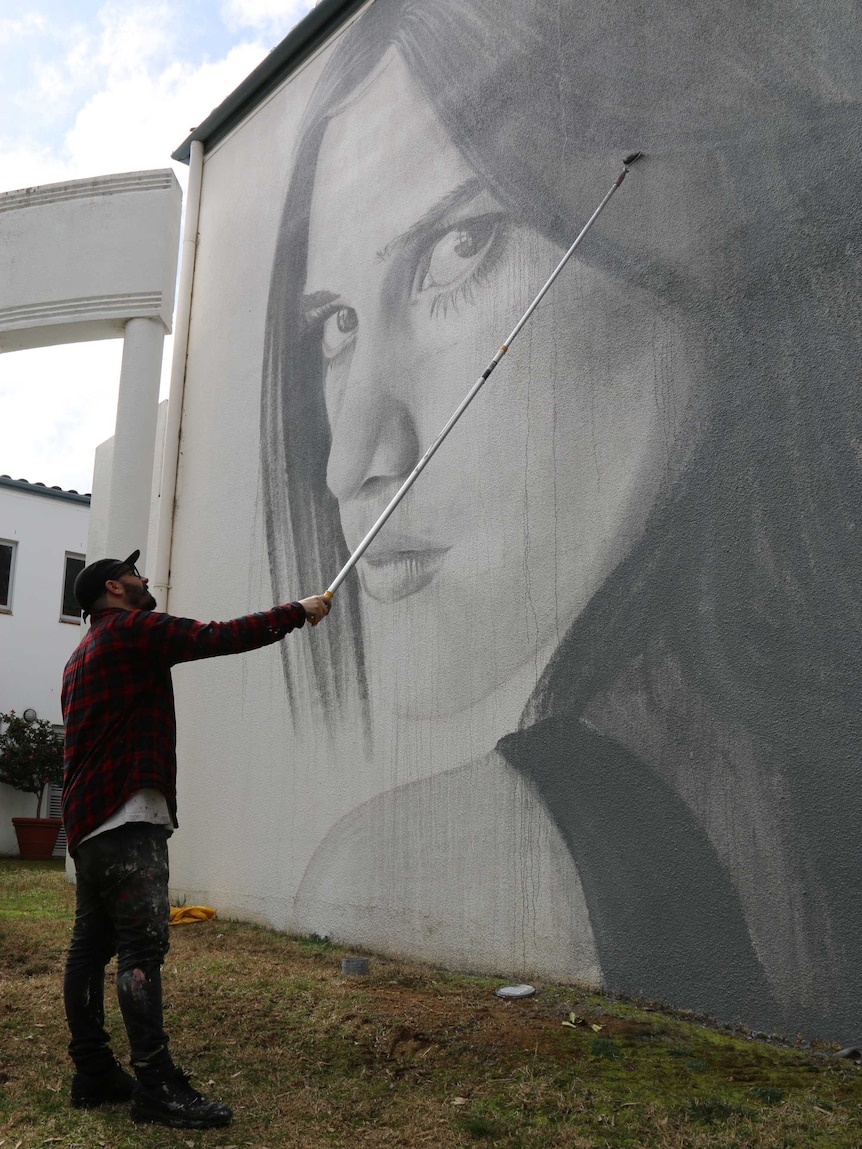 Mural Sarah by Rone