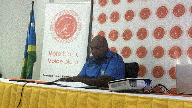 Solomon Islands Chief Electoral Officer Jasper Anisi briefing the media