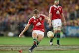 Halfpenny kicks for goal