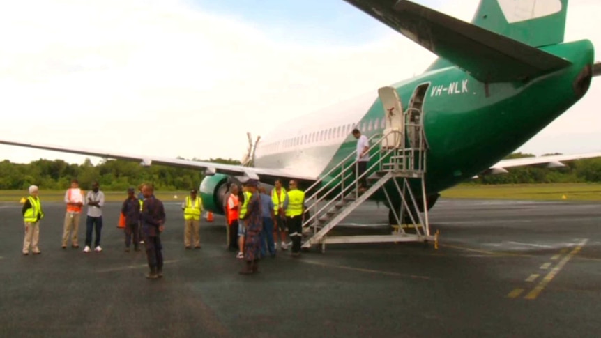 First group of asylum seekers arrive on Manus Island