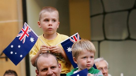 Family watches Sydney Anzac Day march