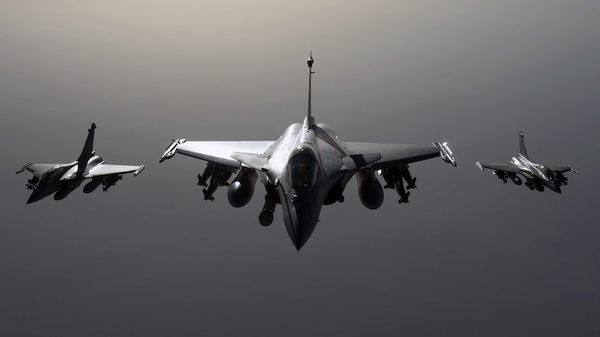 Rafale fighter jets fly towards Syria as part France''s operation against the Islamic State group