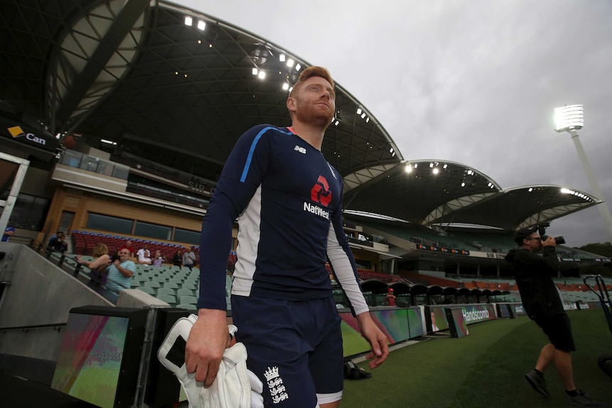 Jonny Bairstow trains at Adelaide Oval