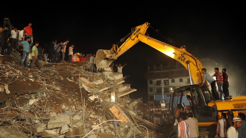 Rescuers search for survivors from Mumbai building collapse