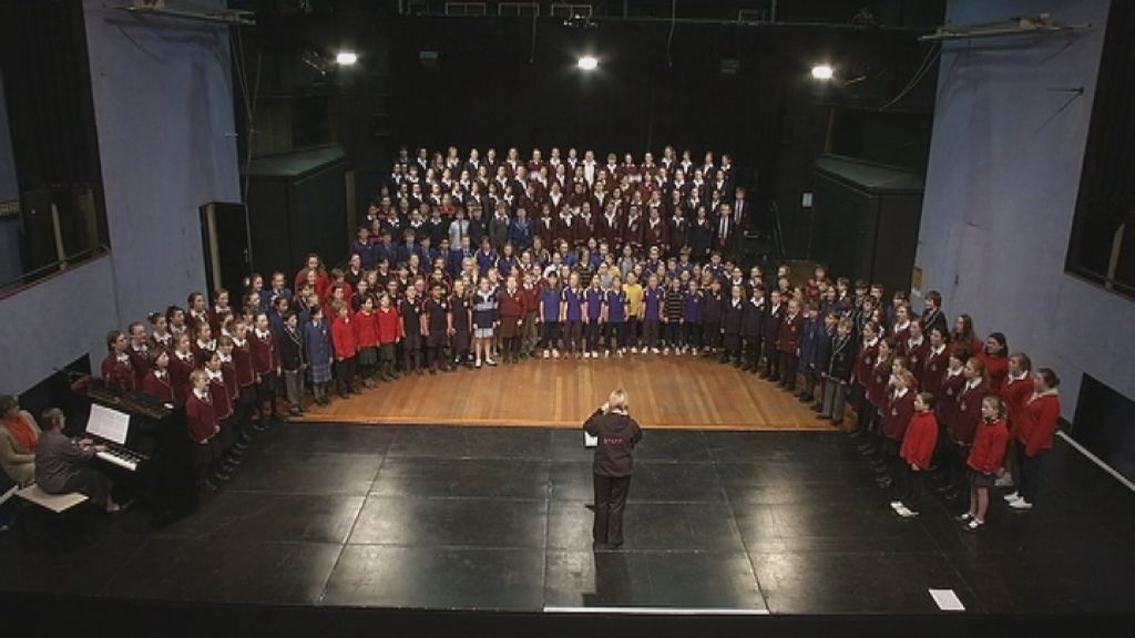 Hobart sings - ABC News