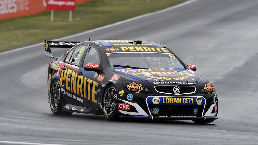 David Reynolds drives in the wet at Bathurst