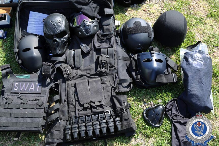 Ballistic protection vests and armoured helmets