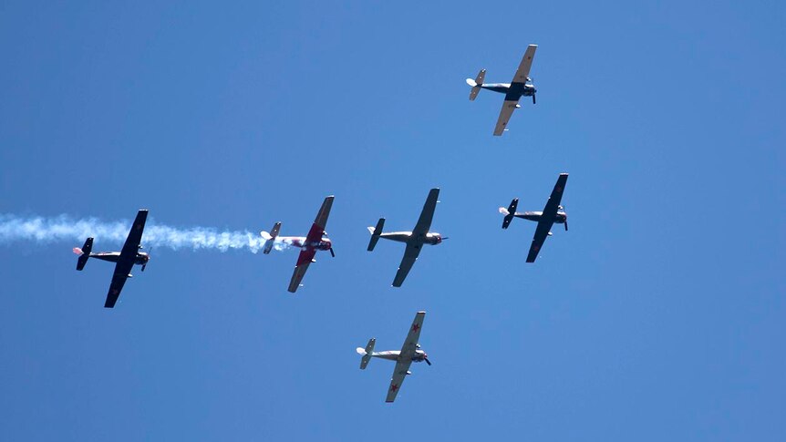 Planes fly over Katoomba during the Blue Mountains Bicentenary Flyover.