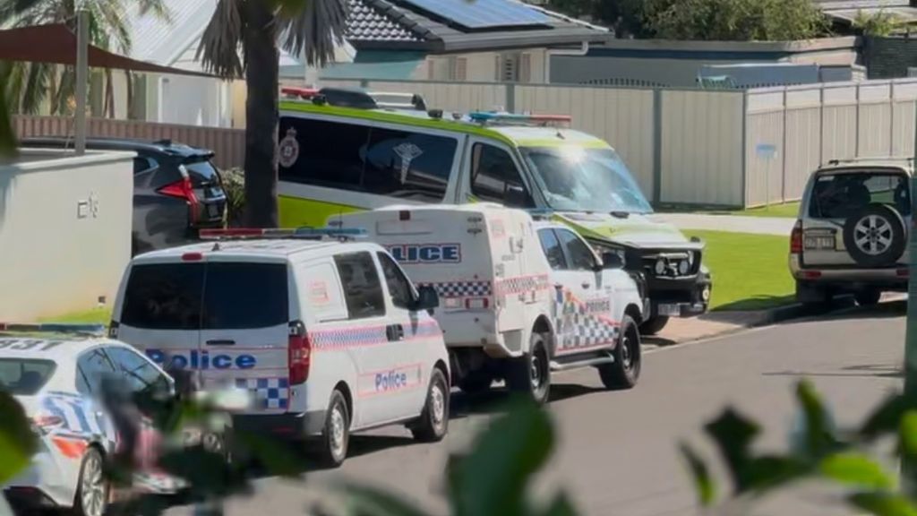 Man dies after fight on Queensland's Sunshine Coast - ABC News
