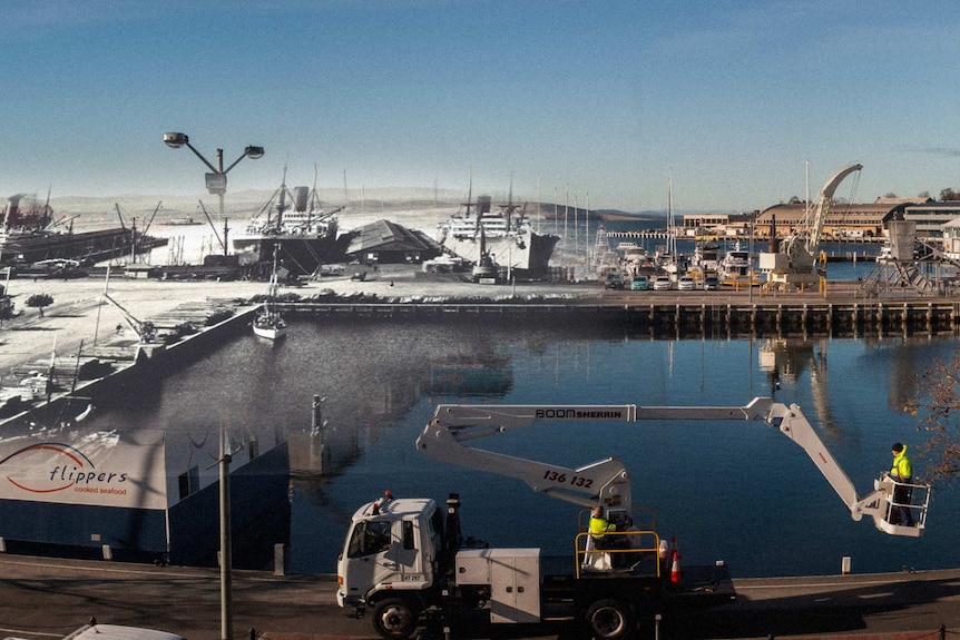 Transitions 1914-2014, Constitution Dock