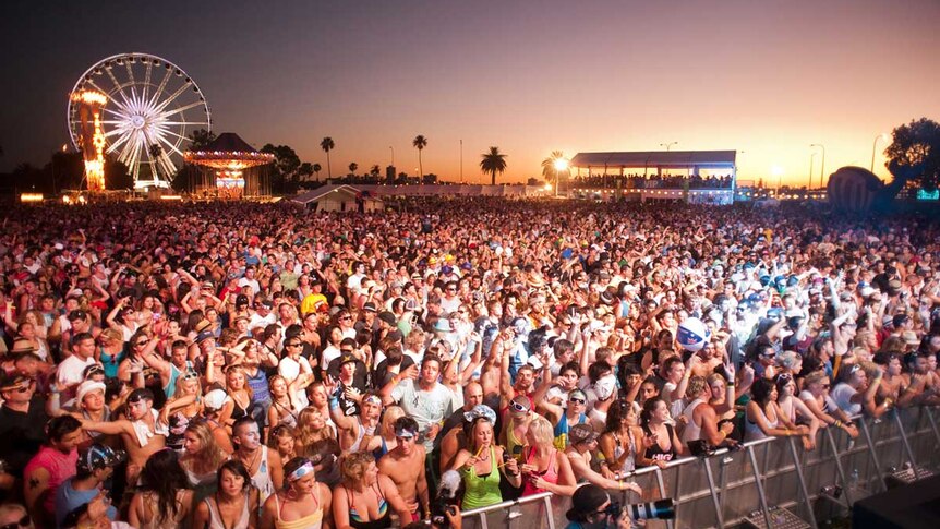 Modern Day Tribe: Concert crowd at the showgrounds