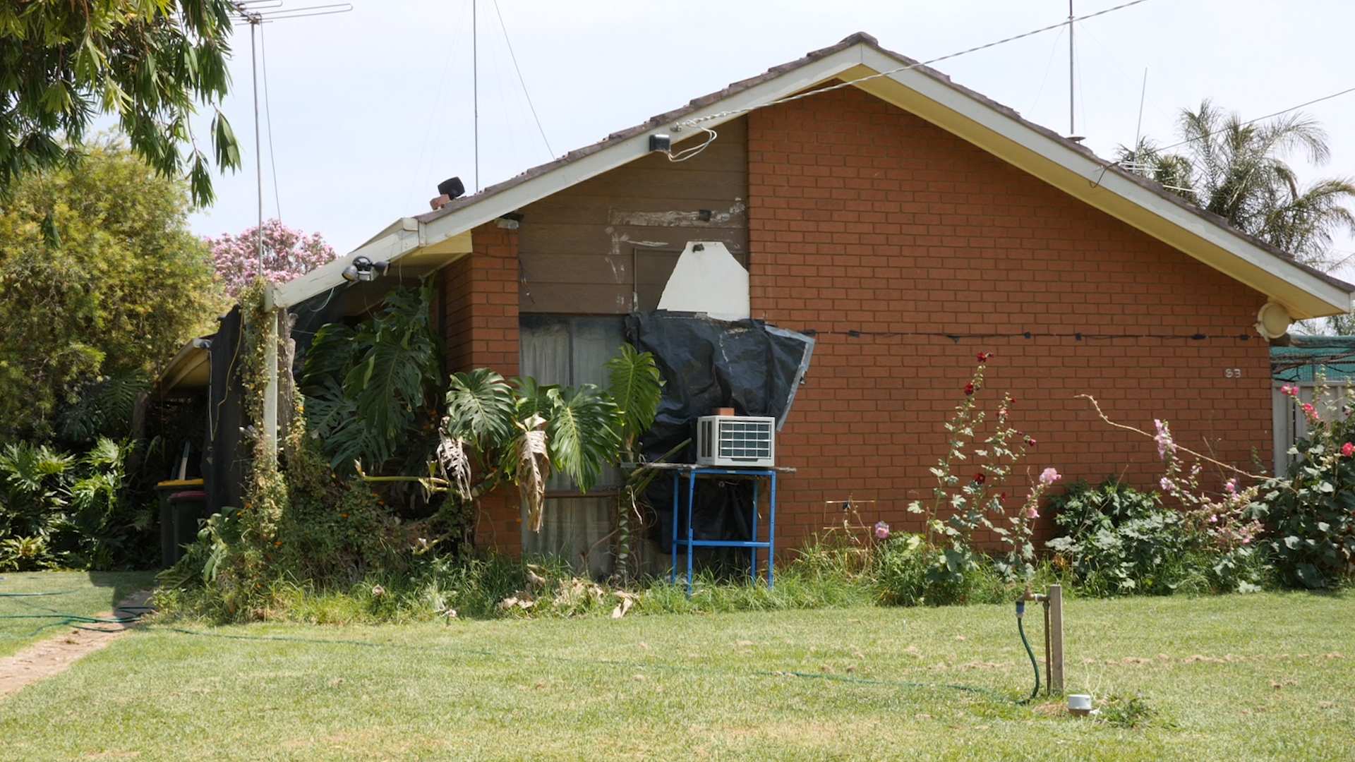Heatwave highlights struggle for public housing tenants in Mildura