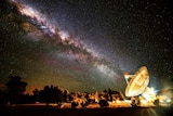 Image of CSIRO's Parkes radio telescope and the night sky