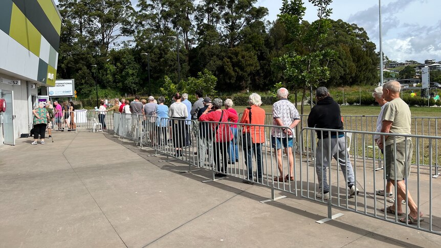 Voters line up to vote at a pre-polling centre in Coffs Harbour. 