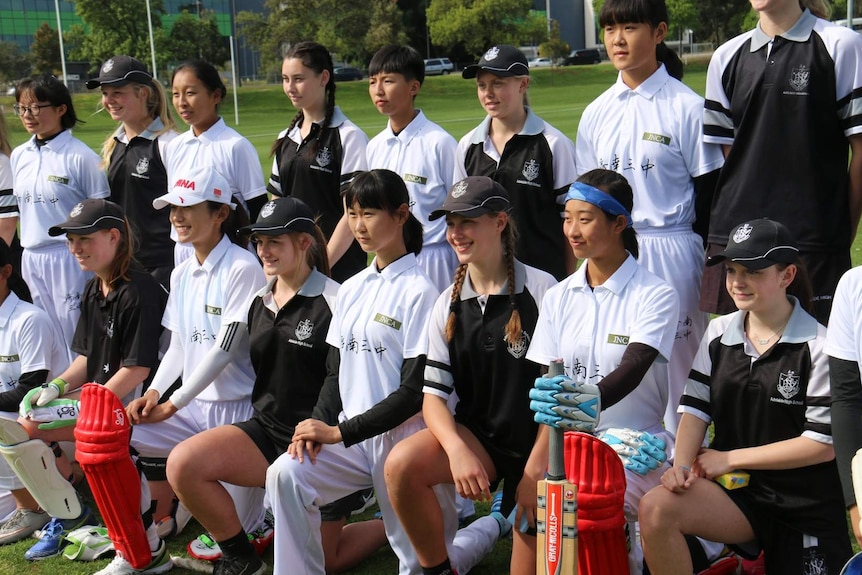 Chinese girls cricket team takes on Adelaide