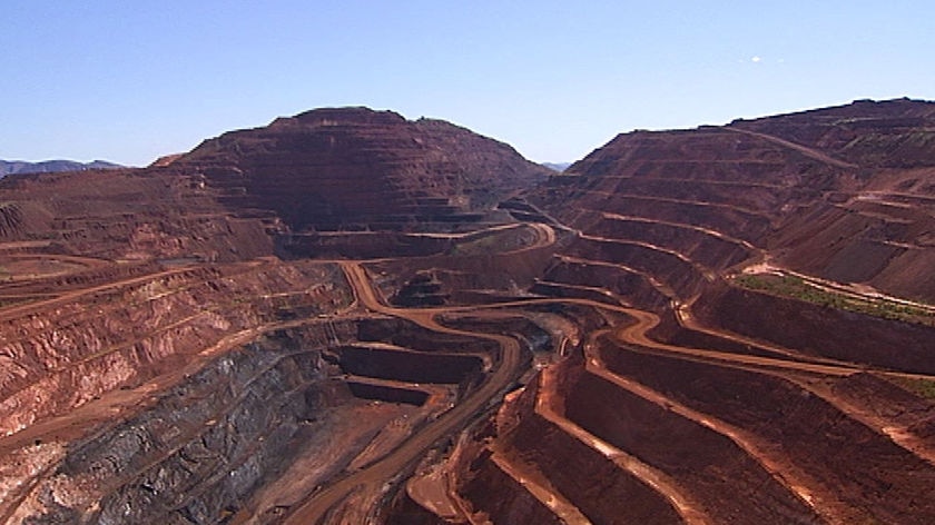 Iron ore price slump