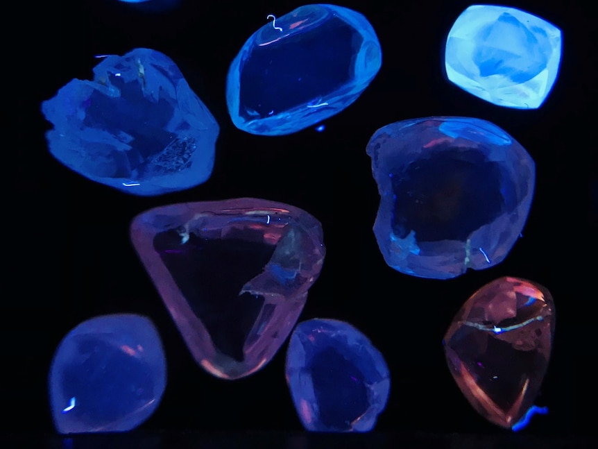 Diamonds under a microscope under a UV light