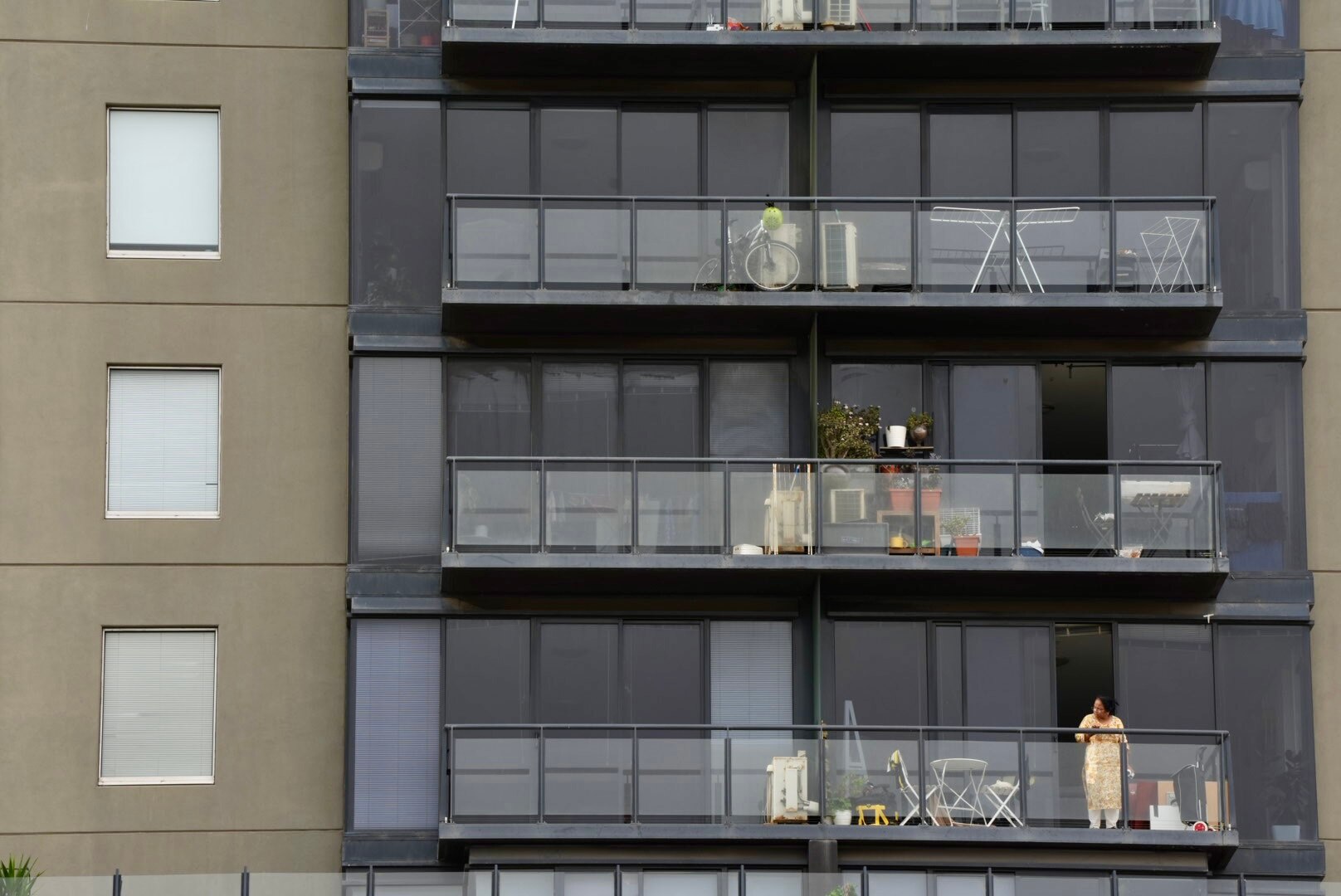 A high-rise apartment complex