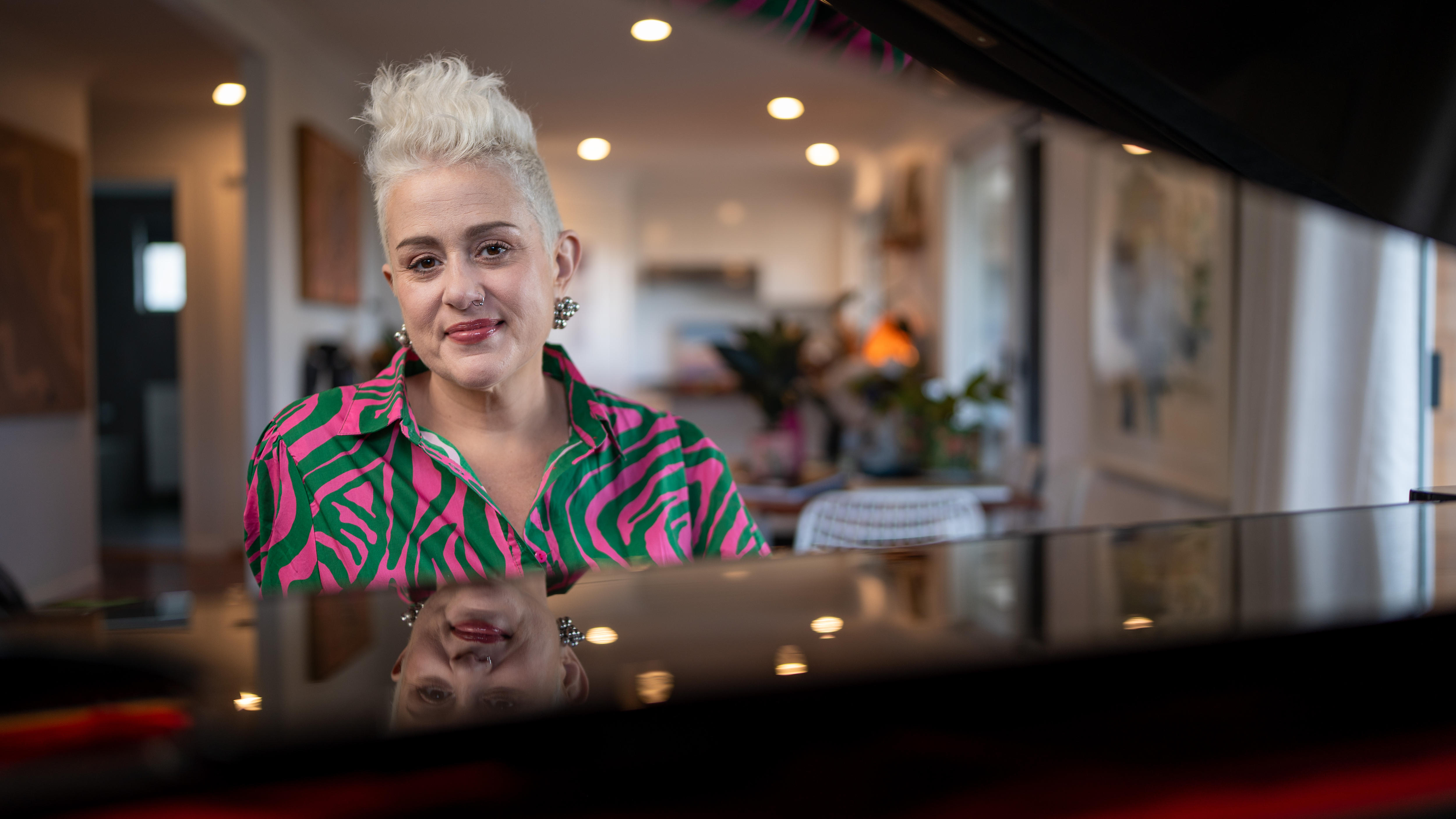 Author Trent Dalton's diary scrawls sent singer Katie Noonan a lifeline