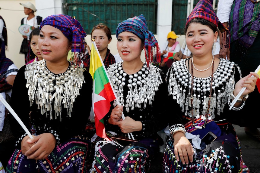 Myanmar Catholics gather in Myanmar for Pope's visit