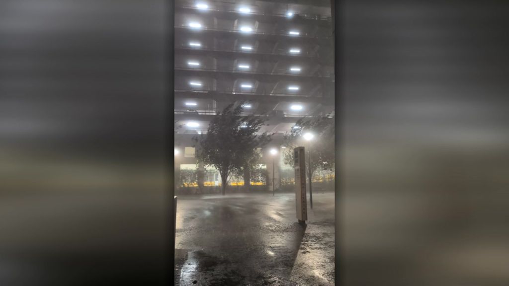 Severe thunderstorms lash New South Wales - ABC News