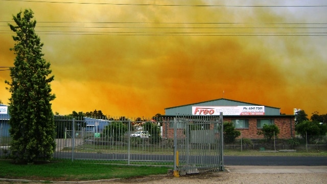 A dust plume over Muswellbrook after an explosion at BHP Billiton's Mt Arthur coal mine.