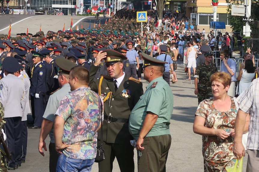Crowd at Tiraspol independence celebrations