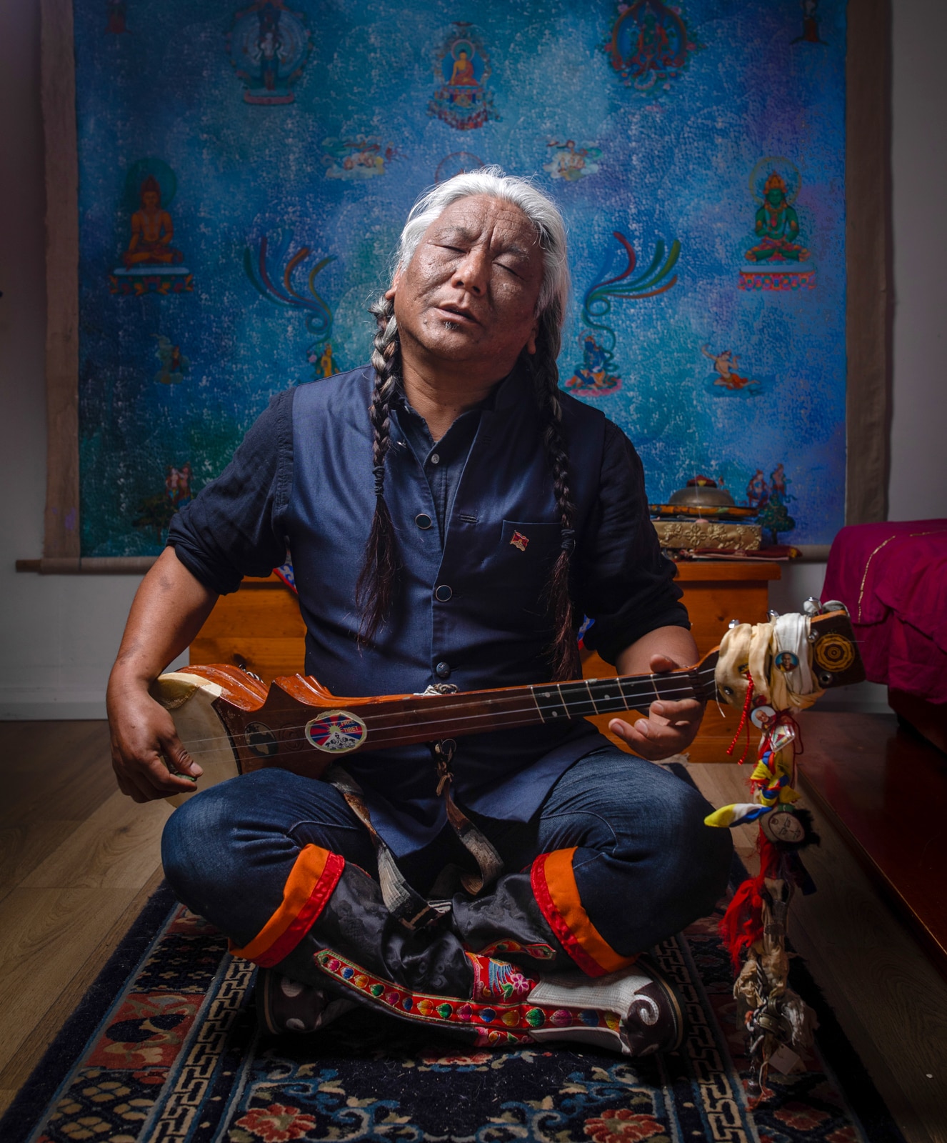 Tenzin Choegyal's musical tribute to the Dalai Lama
