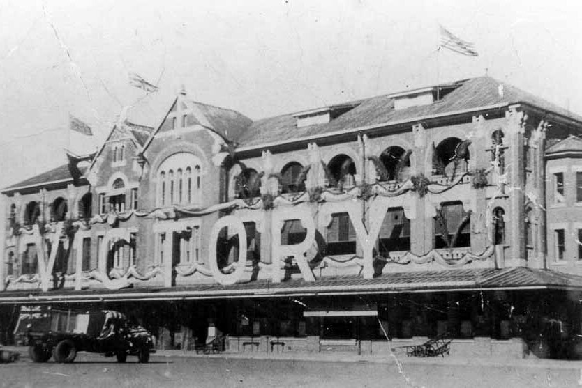 railways station with victory sign