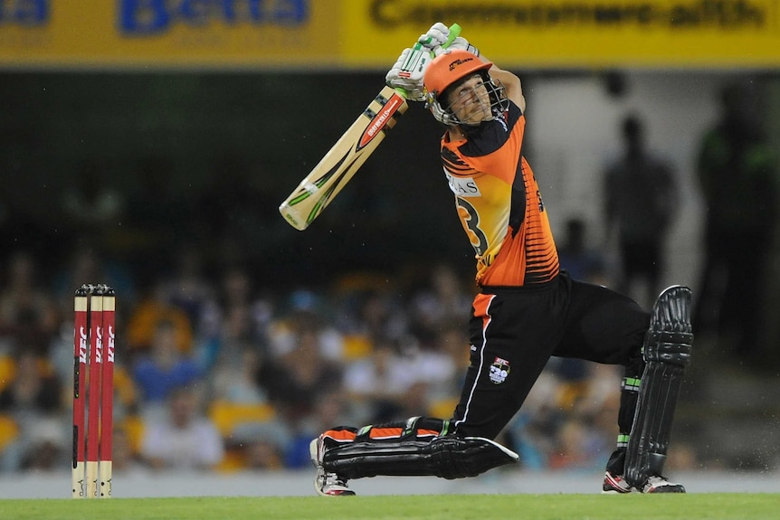 Nathan Coulter-Nile bats for the Perth Scorchers