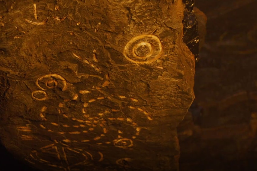 Cave markings from episode four of season seven of HBO's Game of Thrones