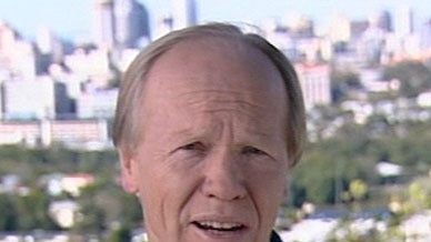Peter Beattie says splitting up Telstra see more money spent on infrastructure. (File photo)