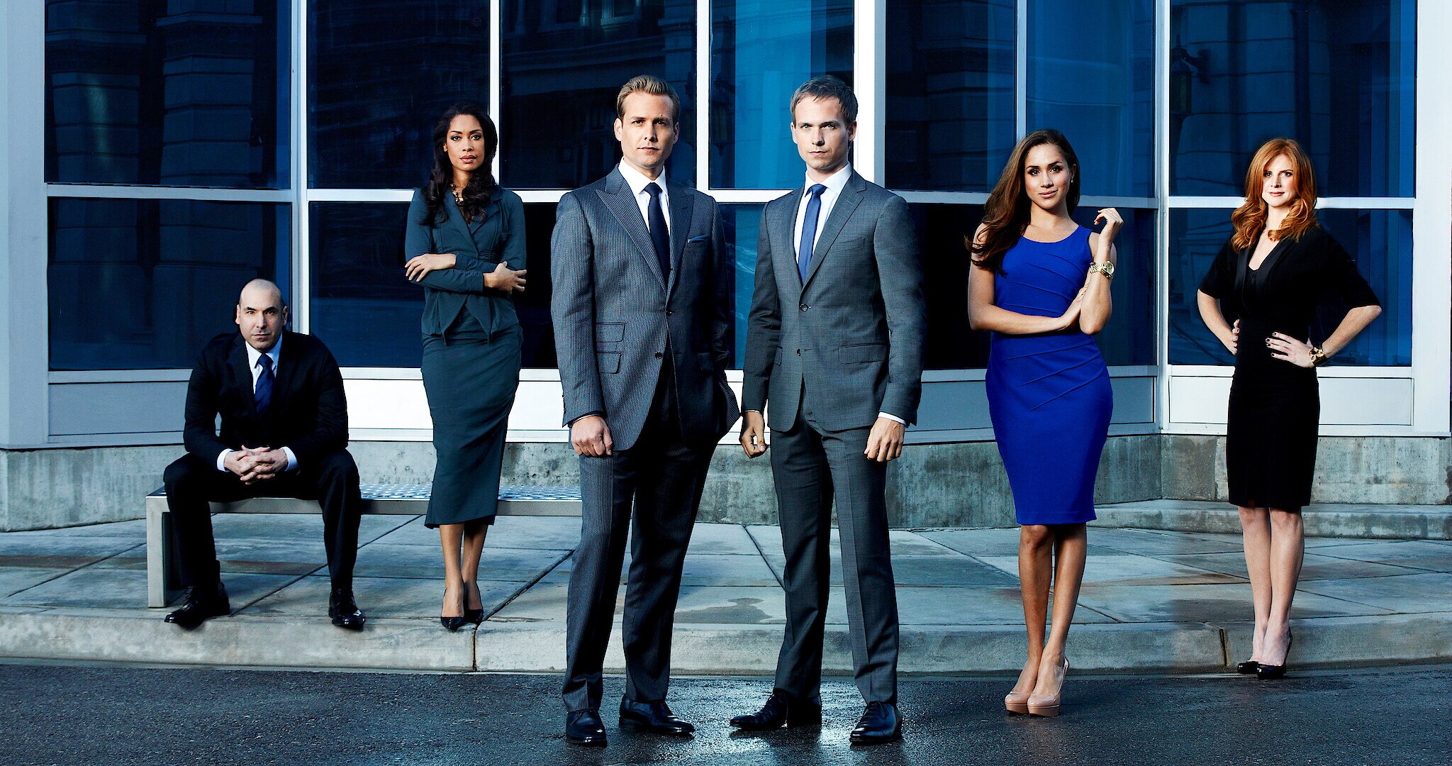 Suits promo shot showing all the cast