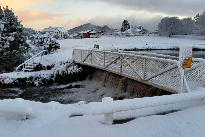 Waratah, Tasmania blanketed in snow