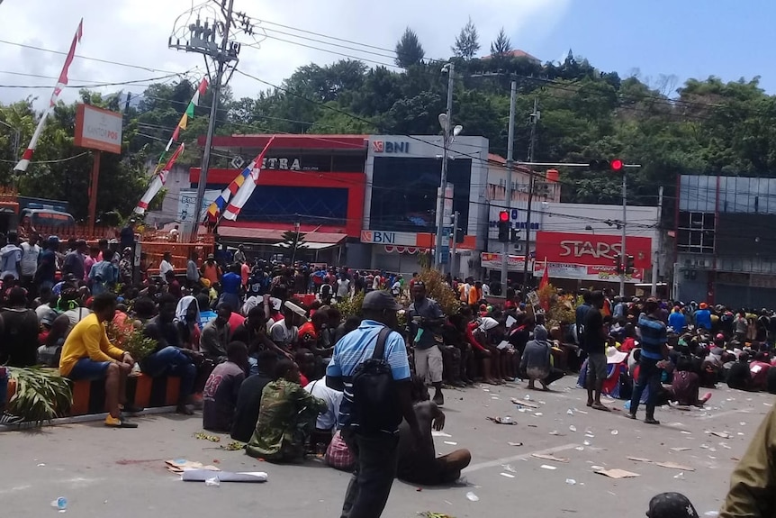 Massa aksi di wilayah Jayapura. Mereka berasal dari berbagai wilayah di sekitar Jayapura.