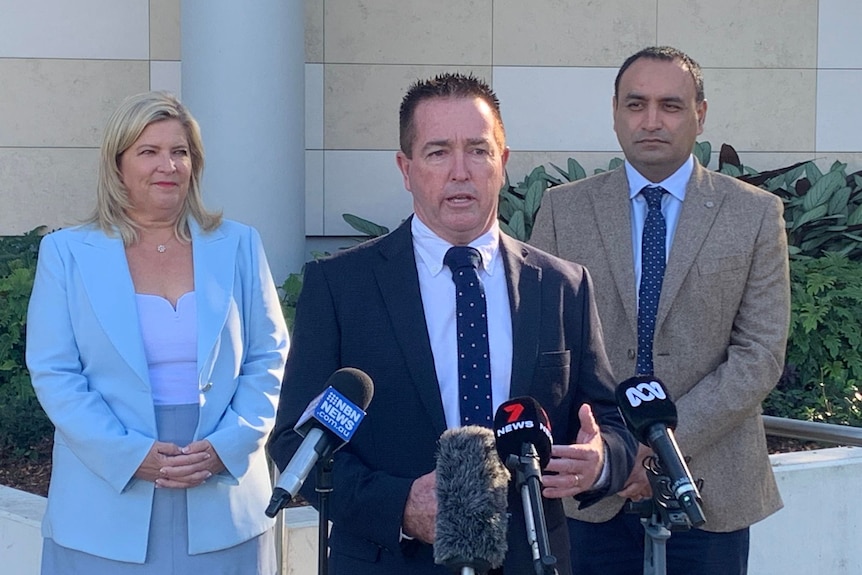 Three politicians front a press conference outside Coffs Harbour hospital 