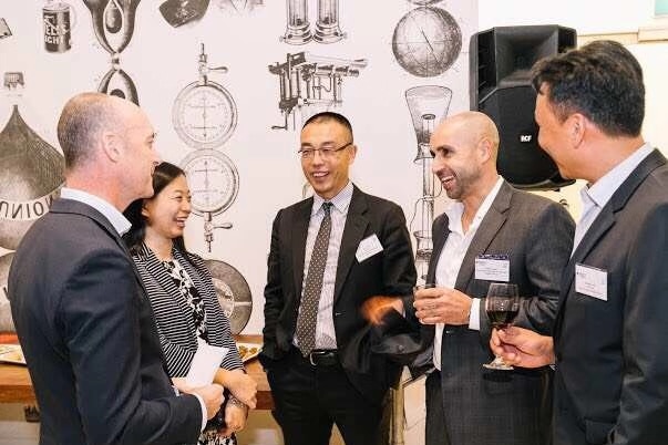 澳中企业家对话主席马贺安辅导了很多华人企业家在澳大利亚的发展。