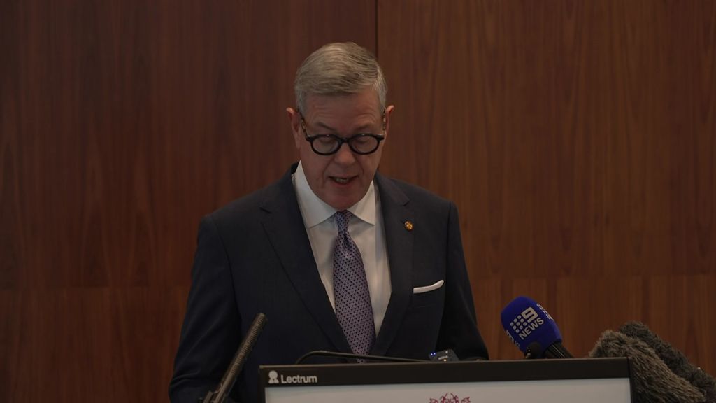 Queensland government halts hormone treatment for new trans patients ...