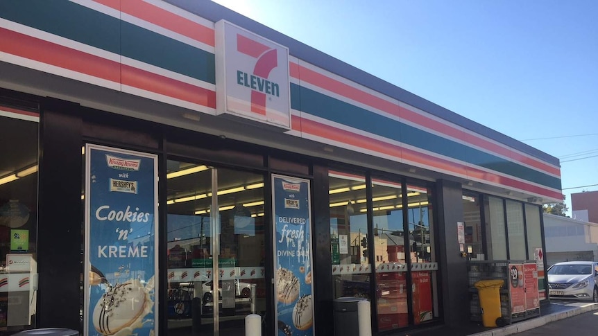 7-Eleven store on Vulture Street