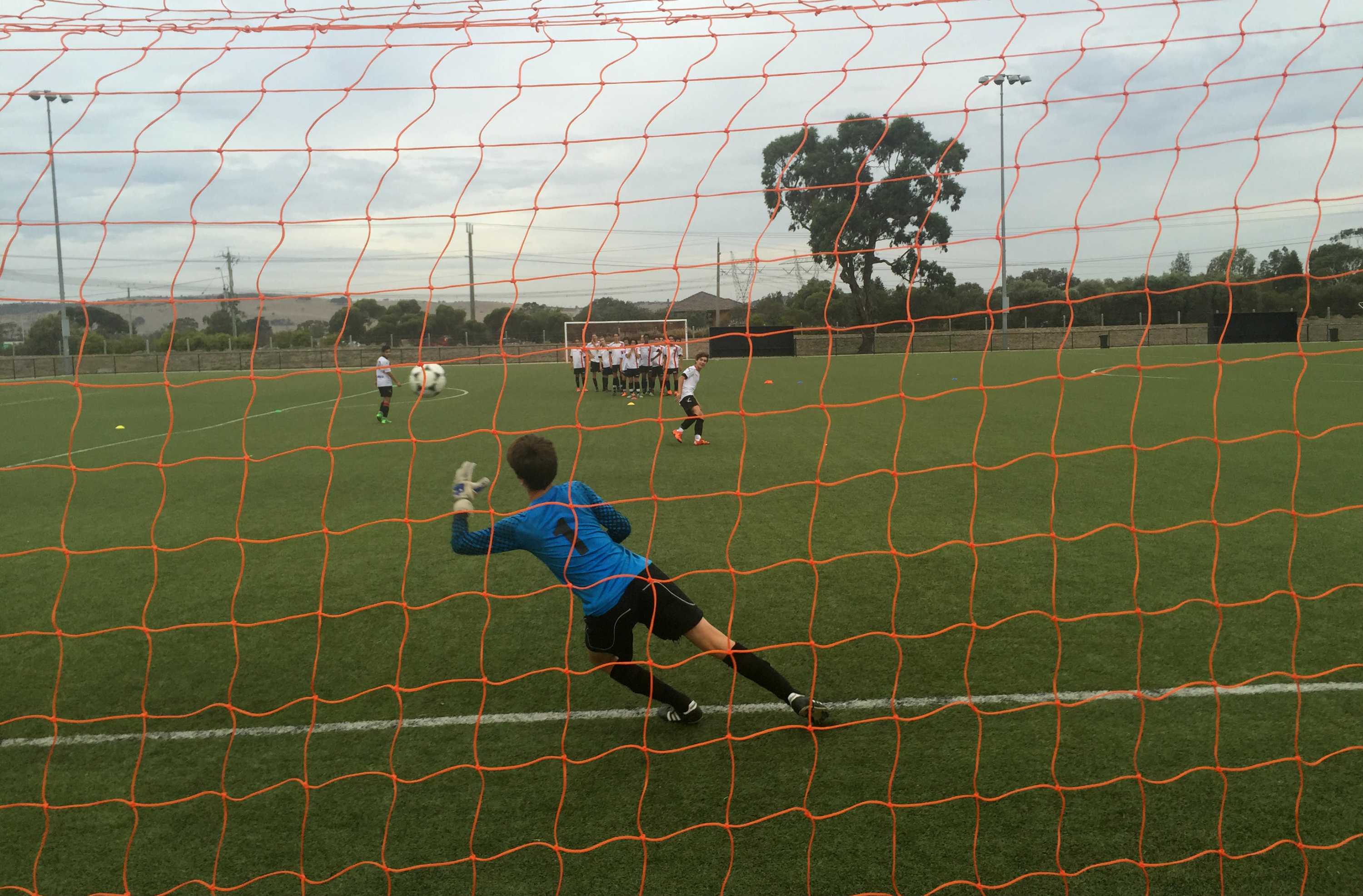 Dubai Super Cup: Young Melbourne footballers to take on world's best ...
