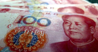 Custom image showing Chinese 100 Yuan notes.