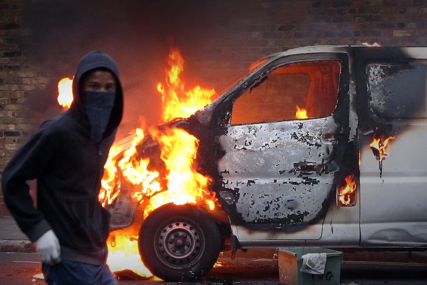 Cars burn in Hackney, east London