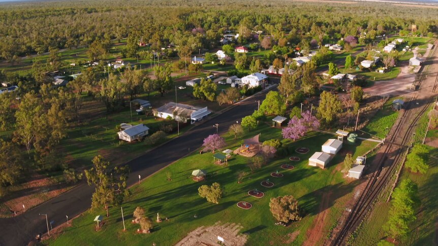A drone photograph looks over the town of Thallon in southern Queensland.