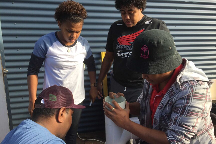 Fijian volunteers learn wastewater management